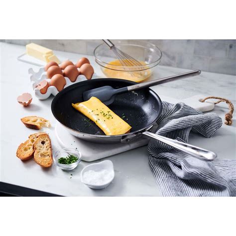 Sur la Table’s Midsummer Sale, get up to 75% off cookware, dishes and ...