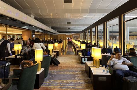 Review: Encalm Lounge, Delhi Airport Terminal 3 (International) - Live ...