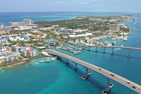 Paradise Island Charter Dock in Paradise Island, Bahamas - Marina ...