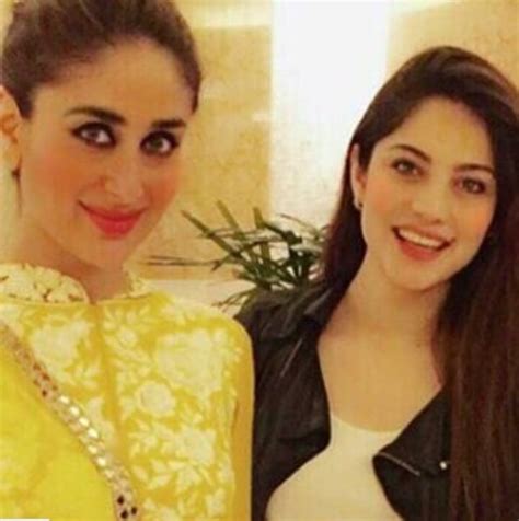 Neelam Muneer Khan Meets Kareena Kapoor | Reviewit.pk