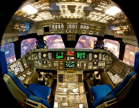 Space Shuttle Cockpit | At the NASA Space Center in Galvesto… | Flickr