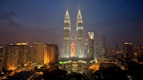 Top 20 Petronas Twin Towers, Kuala Lumpur condo and apartment rentals ...