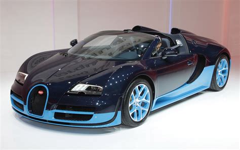 Bugatti Veyron Grand Sport Vitesse - 2012 Geneva Auto Show - Motor Trend