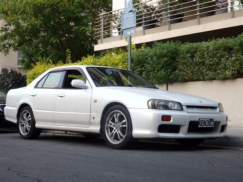 Nissan Skyline 4 Doors Wallpaper : Nissan Skyline R34. 4 door rollin ...