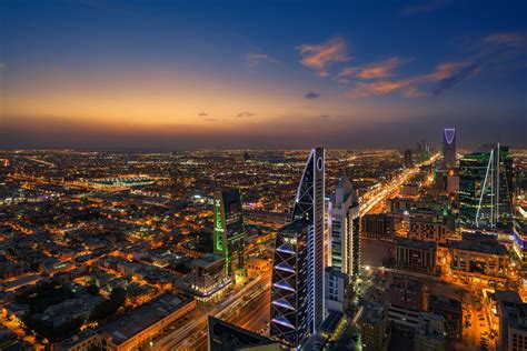 Riyadh Saudi Arabia [2048x1367] | Tourist destinations, Skyline, Tourist