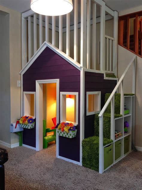 The Duncan Family: Indoor Playhouse