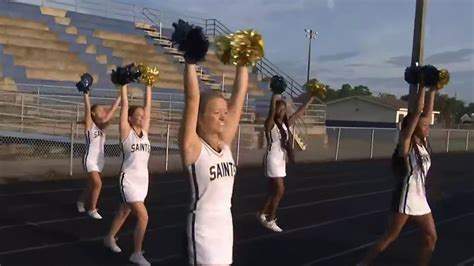 Football Friday on 4: Checking in with cheer squad at Sandalwood High ...