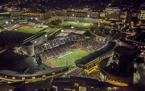 Download wallpapers Nippert Stadium, Cincinnati, Ohio, University of ...