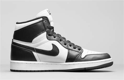 Air Jordan 1 Retro High OG 'Black/White' - Release Information ...