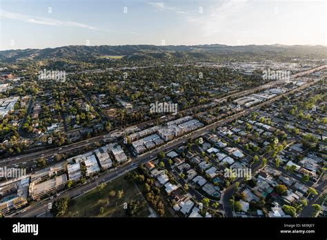 Aerial view of San Fernando Valley 101 freeway and homes in the Encino ...