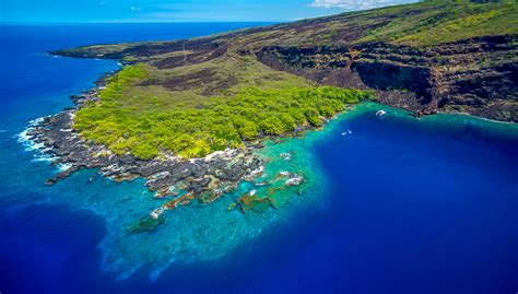 Kealakekua Bay | Big Island Guide