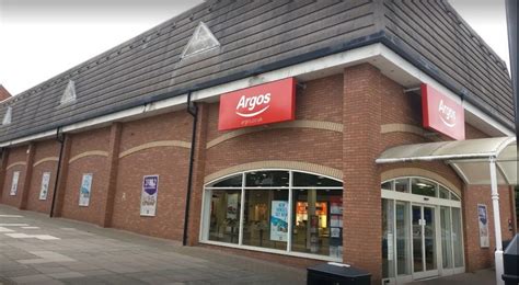 Behind the scenes at deserted Argos store in Derbyshire town ...