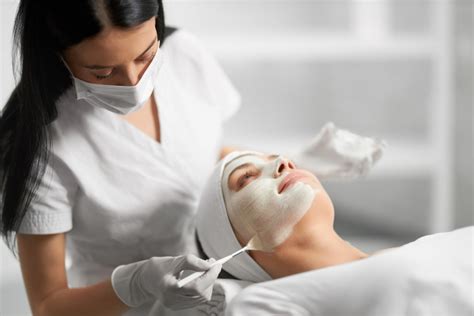 Aesthetician vs. Esthetician vs. Dermatologist: Understanding Skin Care ...