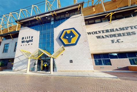 Virtual Tour of The Month - Molineux Stadium, Wolverhampton Wanderers ...