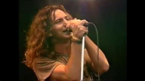 The Incredible Power of Eddie Vedder's Voice as Heard Through Isolated ...