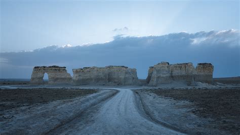 Monument Rocks, a hidden gem in Kansas! – Elders Away