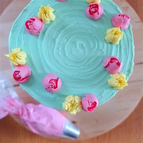 Craft Ideas | Hobbycraft | Cake, Floral cake, Cake decorating