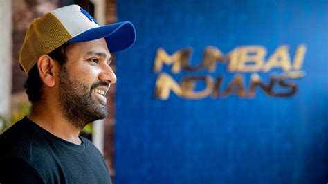 IPL 2021: Captain Rohit Sharma Enters Mumbai Indians Bio-Bubble | WATCH ...