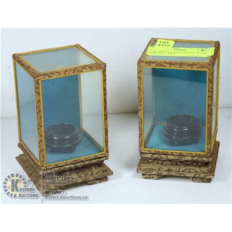 2 ANTIQUE GLASS CARVED WOOD DISPLAY CASES - Kastner Auctions