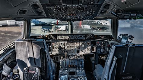 Airplane Cockpit Wallpaper 4K