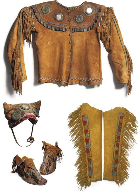 Apache Beaded and Fringed Hide Outfit, Arizona | lot | Ropa, Americana ...