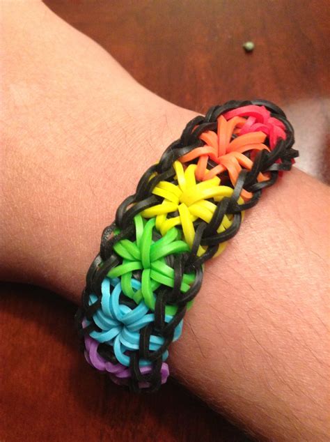 Rainbow Loom Bracelet Starburst