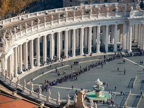 St. Peter's Dome Climb, Basilica & Vatacombs - Rome | Project Expedition