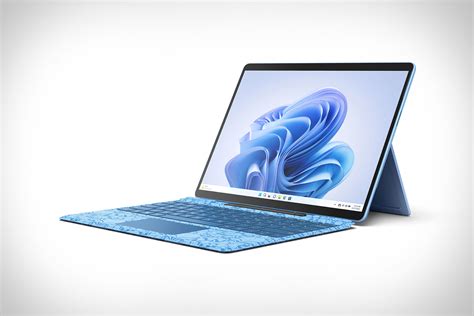 Microsoft Surface Pro 9 | Uncrate