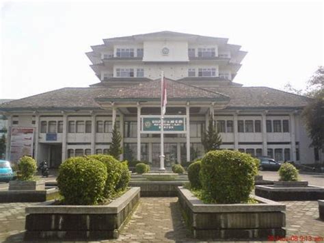 CAMPUS UIN BANDUNG