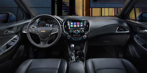 Interior - 2018 Chevrolet Cruze by Waukegan WI | Libertyville Chevrolet