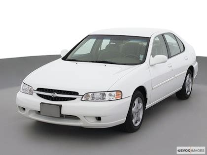 2000 Nissan Altima Reviews, Insights, and Specs | CARFAX