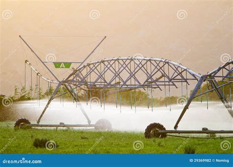 Center Pivot Irrigation System Stock Photo - Image of plant, cultivated ...