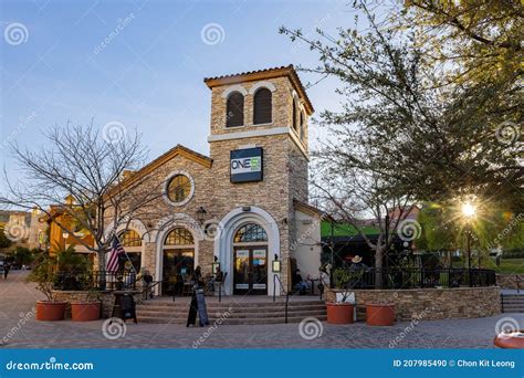 ONE5 Lakeside Restaurant in Lake Las Vegas Editorial Image - Image of ...