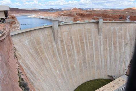 Glen Canyon Dam - Utah's Adventure Family