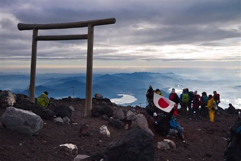 Mt. Fuji Summit (2010) - Alo Japan