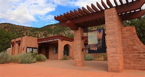 Zion National Park Visitor Center | Utah.com Zion National Park ...