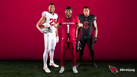 PHOTOS: Cardinals Reveal New Uniforms