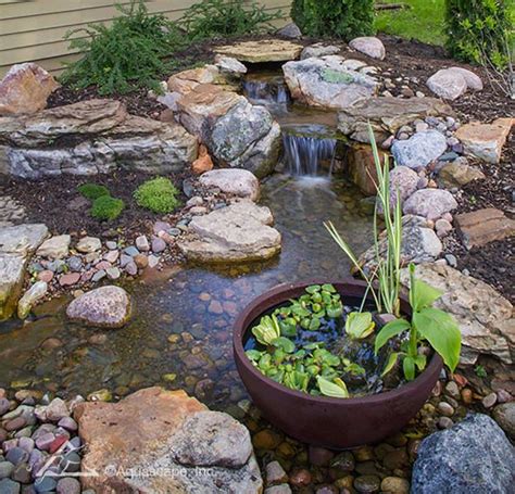 Choosing the Perfect Water Feature for Your Yard | Nature Build Landscaping