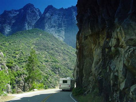 Waterfalls on Kings Canyon Highway - World of Waterfalls