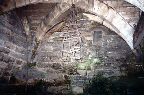 Warwick Castle Dungeon | Greg Riekens | Flickr