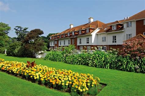 Warner Leisure Hotels Bembridge Coast Hotel - UPDATED 2018 Prices ...