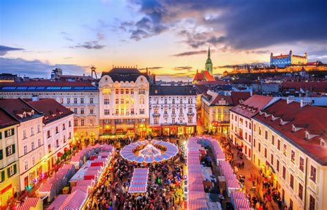 Bratislava Christmas Market 2024 | Dates, Hotels & More - Christmas ...