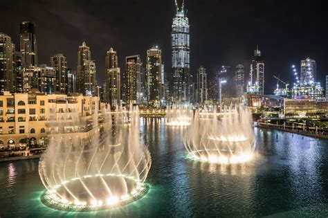 Dubai Fountain show times & how to AVOID the crowds [2024]