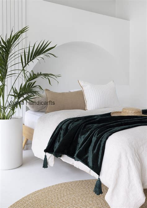 Luxury Crushed Emerald Green Velvet Throw Blanket With Tassels Soft ...