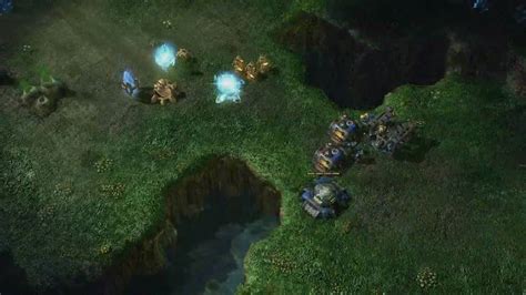 Starcraft 2 Gameplay Trailer - YouTube