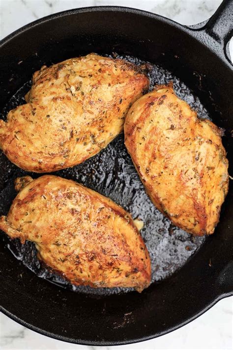 Pan Fried Chicken Breasts Recipe - Recipe Vibes