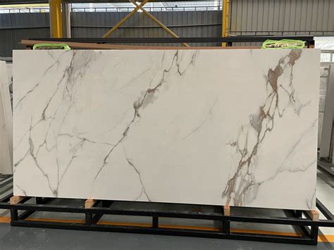 Supply Silestone Unique Eternal Calacatta Gold Quartz Slab Wholesale ...