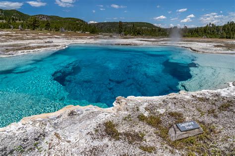 Sapphire Pool at Biscuit Basin – TERRI BUTLER PHOTOGRAPHY