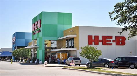 HEB Grocery gets accreditation to expand pharmacy services across Texas ...