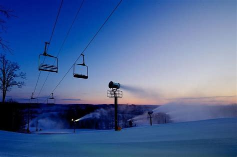 Ski, Snowboard, & Snow Tube at Indiana's Paoli Peaks Ski Resort